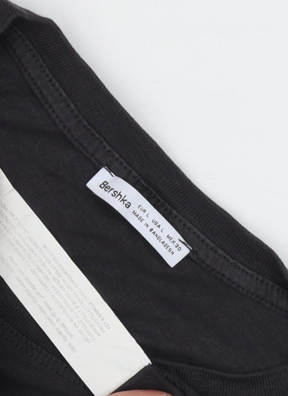 Bershka Black Graphic T-Shirt Unisex Size L Relaxed Fit