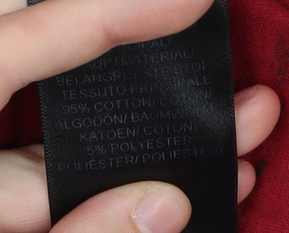 McKenzie Men’s Red Crew Neck T-Shirt Size M