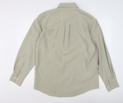 Ben Sherman Men's Shirt, size Medium.