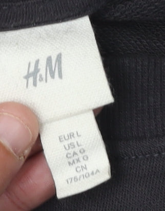 H&M Unisex Black Graphic Print Pullover Sweatshirt L