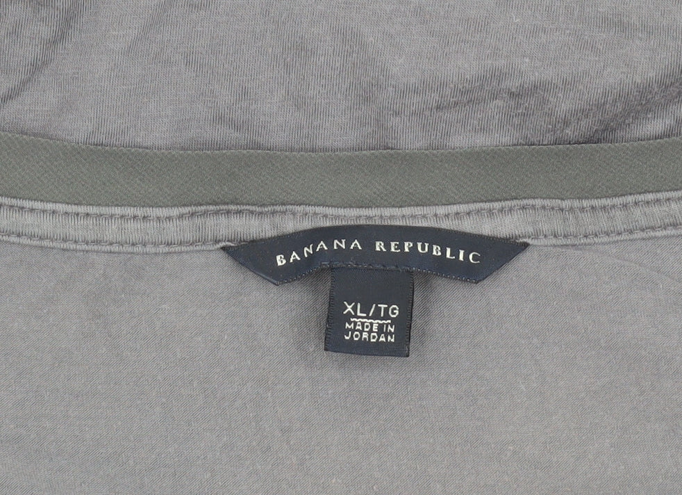 Banana Republic Women's Grey XL Basic T-Shirt