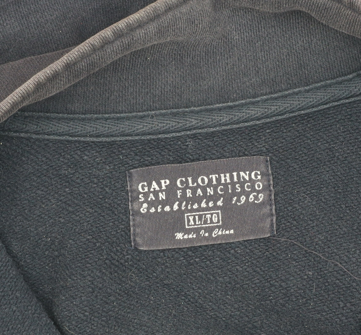 Mens UK Size XL Gap Black Pullover Sweatshirt