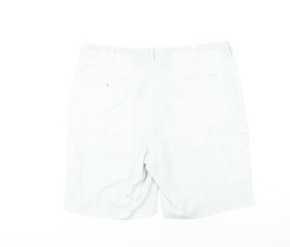 PGA Tour Men's White Chino Shorts Size 40