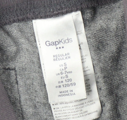 GapKids Boys' Grey Camo Sweat Shorts, Size 6-7, Elastic Waist