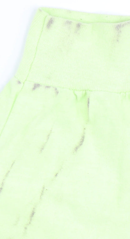 Urban Outfitters Men's Green Pullover Sweatshirt M