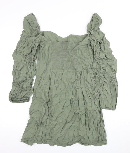 Whitted Women's Green Smocked Long Sleeve Dress
