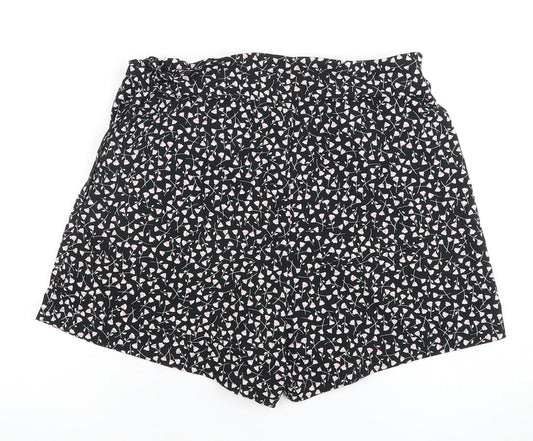 Monki Women's Black Floral Print Shorts S