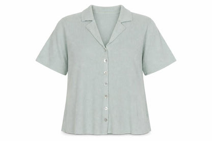 Modern Classics Women's Green Short Sleeve Collared Button Front Knit Top