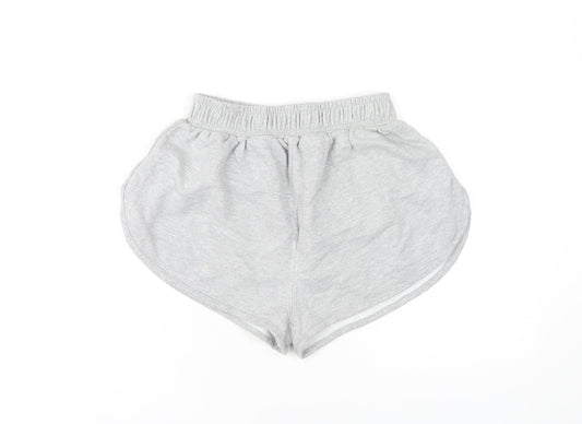 PrettyLittleThing Women's Grey Sweat Shorts Size 8