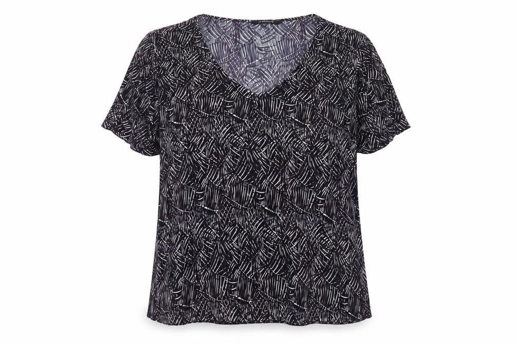Essence Women's Multicoloured Geometric T-Shirt Size 22