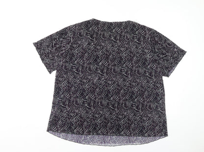 Essence Women's Multicoloured Geometric T-Shirt Size 22