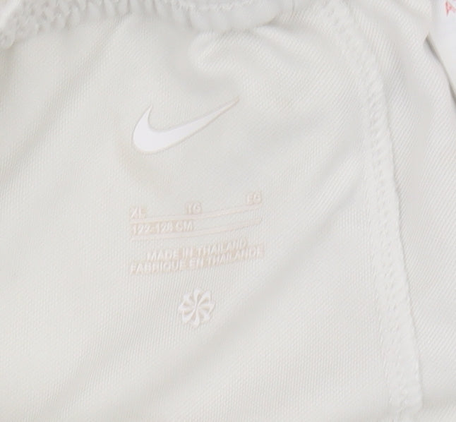 Nike Boys White Athletic Shorts 14-15 Years Football