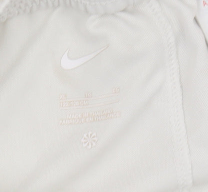 Nike Boys White Athletic Shorts 14-15 Years Football