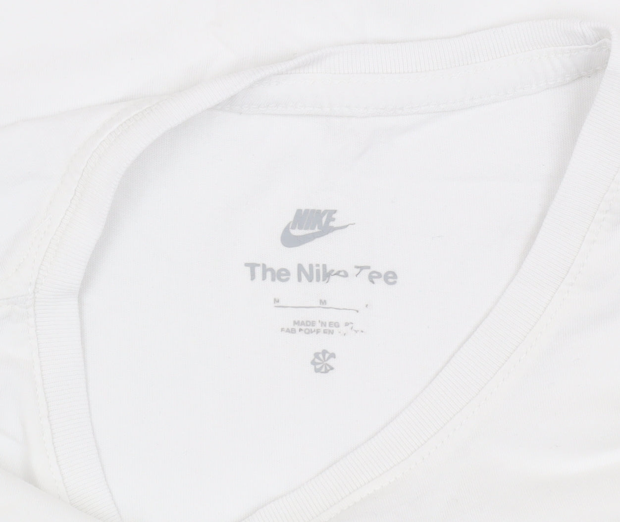 Nike Women's White T-Shirt, Size M, Casual and Comfortable