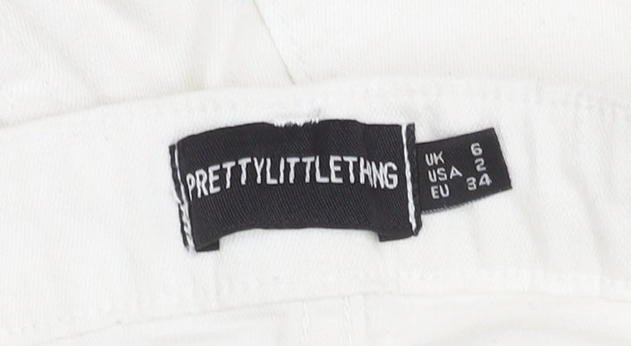 PrettyLittleThing Women's White Jeans Size 6