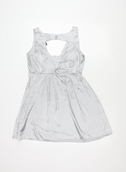 Dorothy Perkins Women's Silver Sleeveless Dress Size 12
