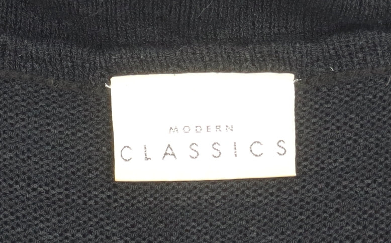 Modern Classics Women's Black Knit V-Neck Cardigan M