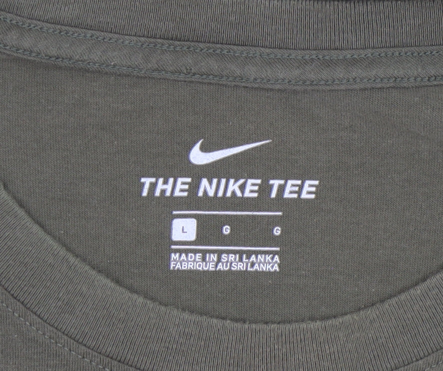 Nike Men's Green T-Shirt L - Classic Crew Neck