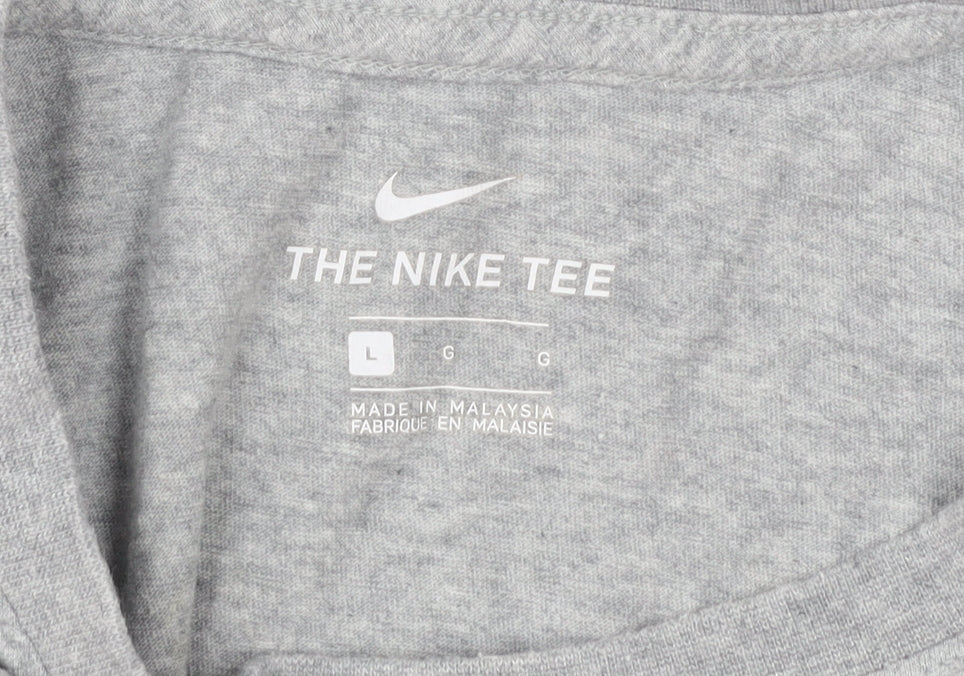 Nike Men's Grey Crew Neck T-Shirt Large
