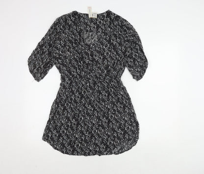 Mimi Chica Women's M Black Geometric Dress