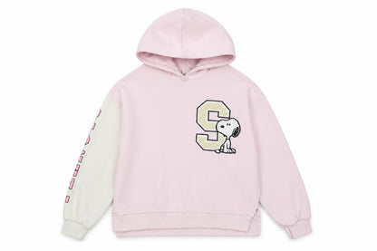 Front view of Zara girls’ pink peanuts snoopy hoodie 152 pullover