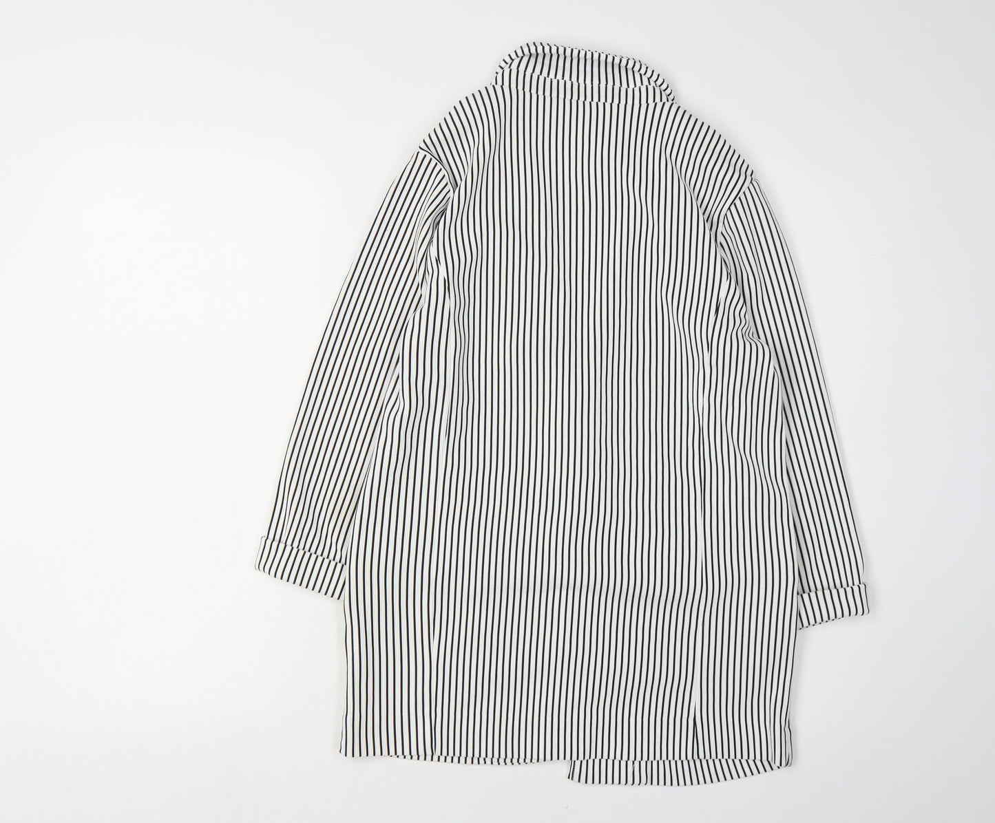 Reserved Women's Black Striped Blazer - Small