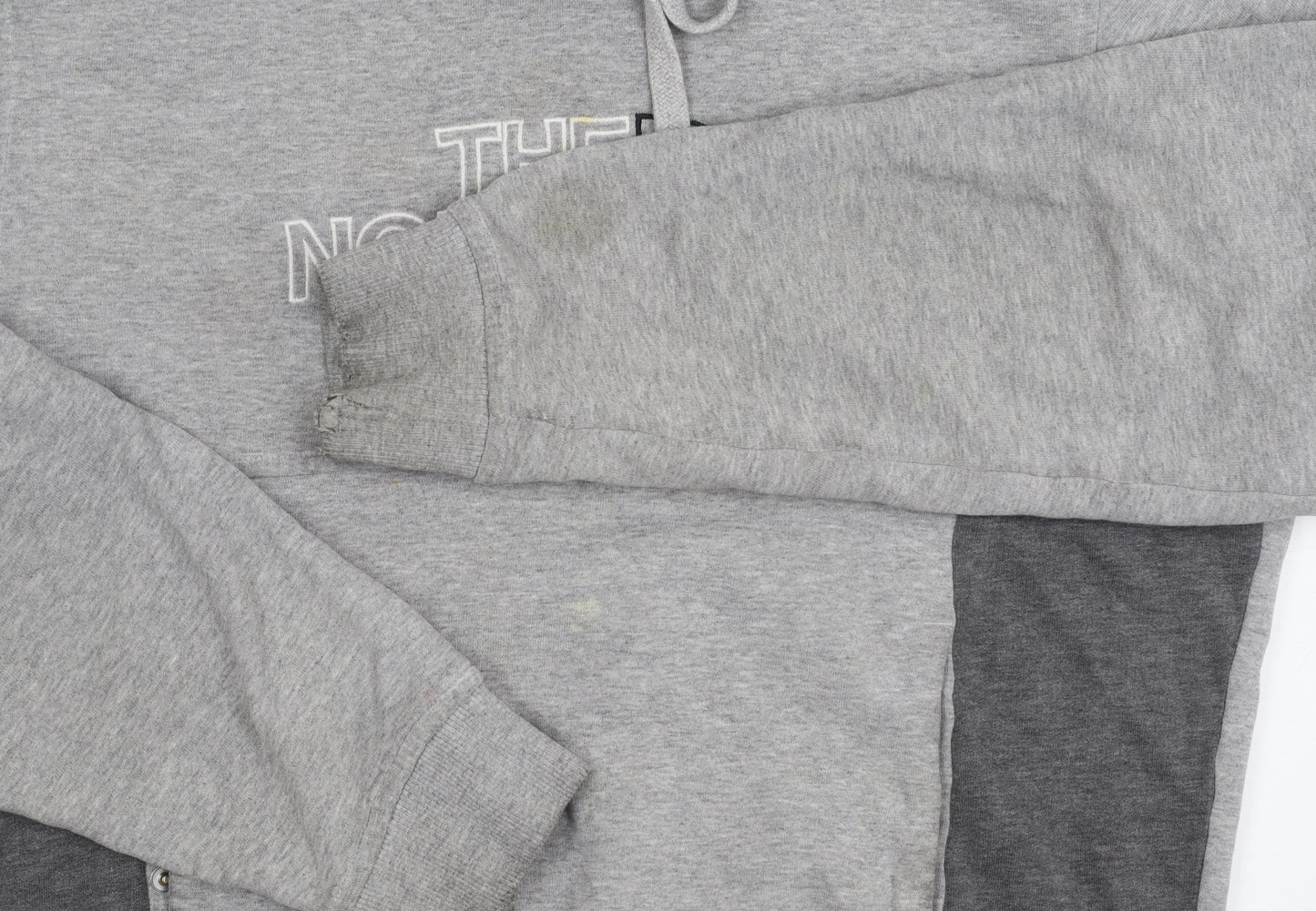 The North Face Men's Grey Pullover Hoodie M