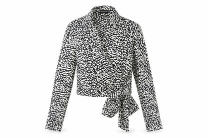 Womens UK Size 6 PRETTYLITTLETHING Black Wrap Blouse
