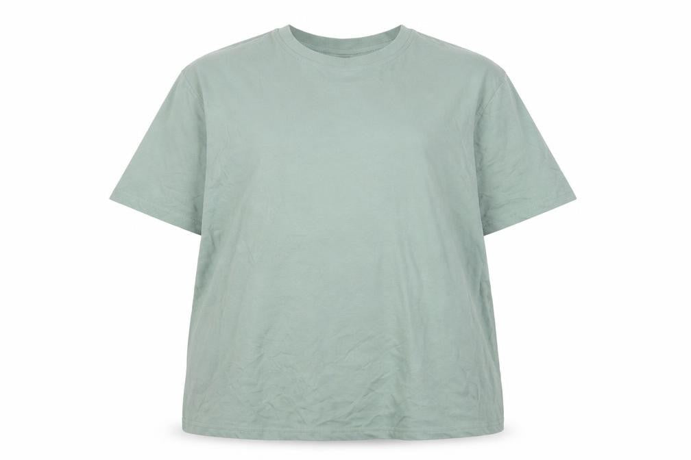 Front view of Star Wars Green XL T-Shirt, unisex casual baby yoda tee