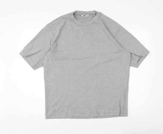 Uniqlo Men's XL Grey Crew Neck T-Shirt, Classic Fit