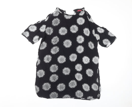 Motel Women's Black Embroidered Dress Medium