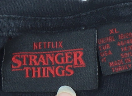 Stranger Things Black XL Men's T-Shirt - Graphic Print