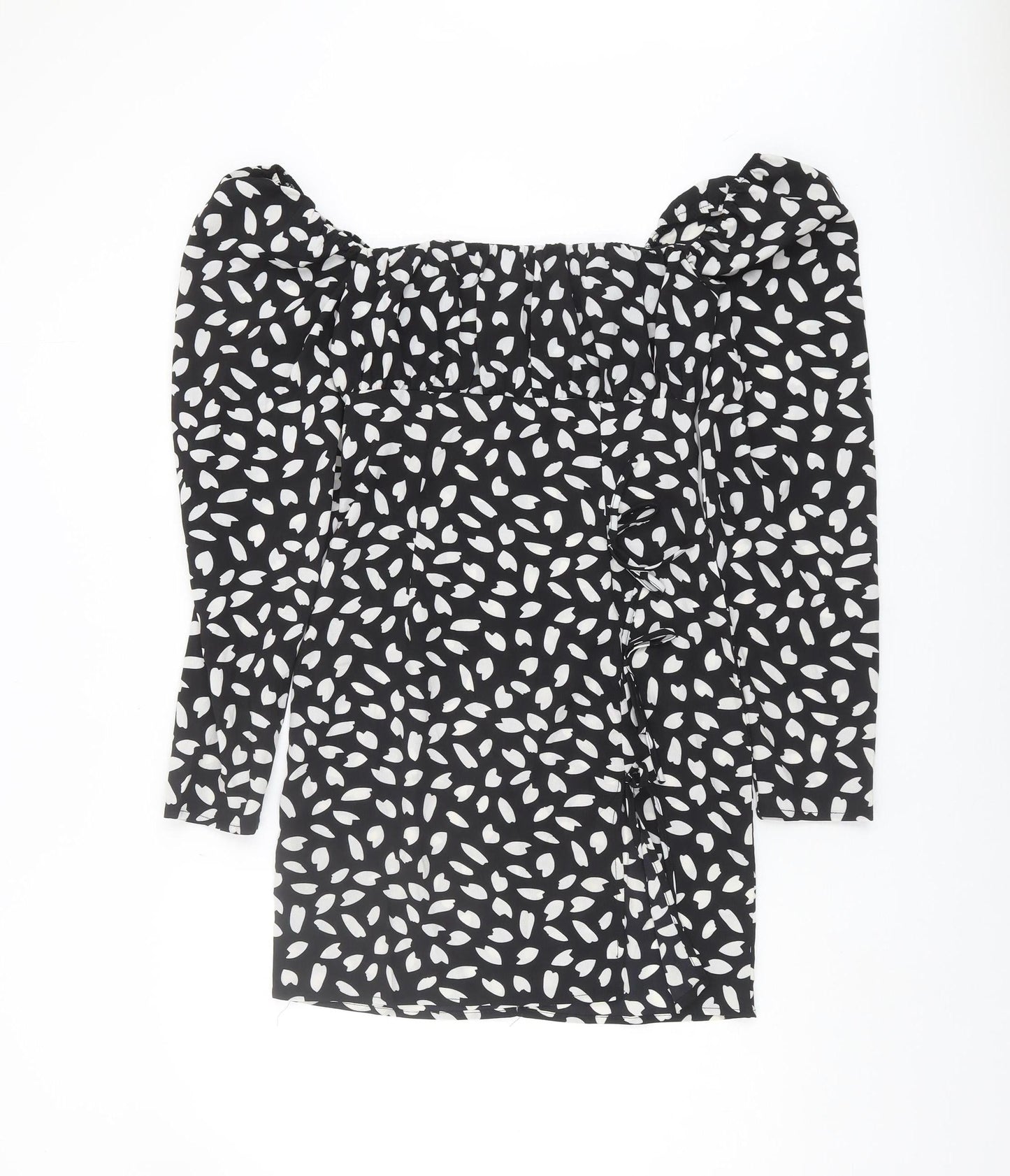 PrettyLittleThing Women's Black Off Shoulder Dress Size 8