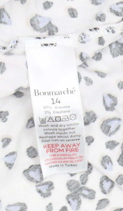 Bonmarché Women's 3/4 Sleeve Animal Print Top