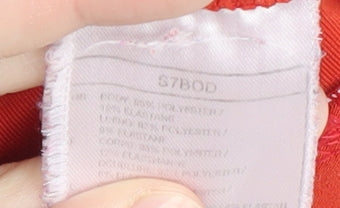 Nike Women's Red Sports Bra M - Comfy Gym Essential