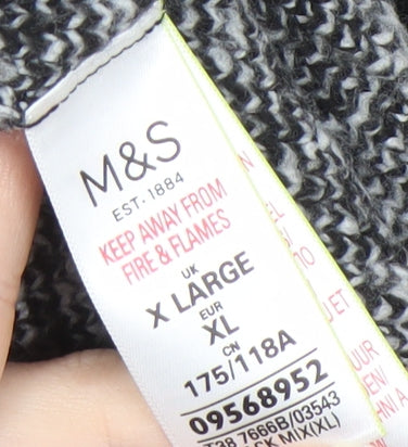 Marks and Spencer Men's XL Black Plaid Pullover Jumper