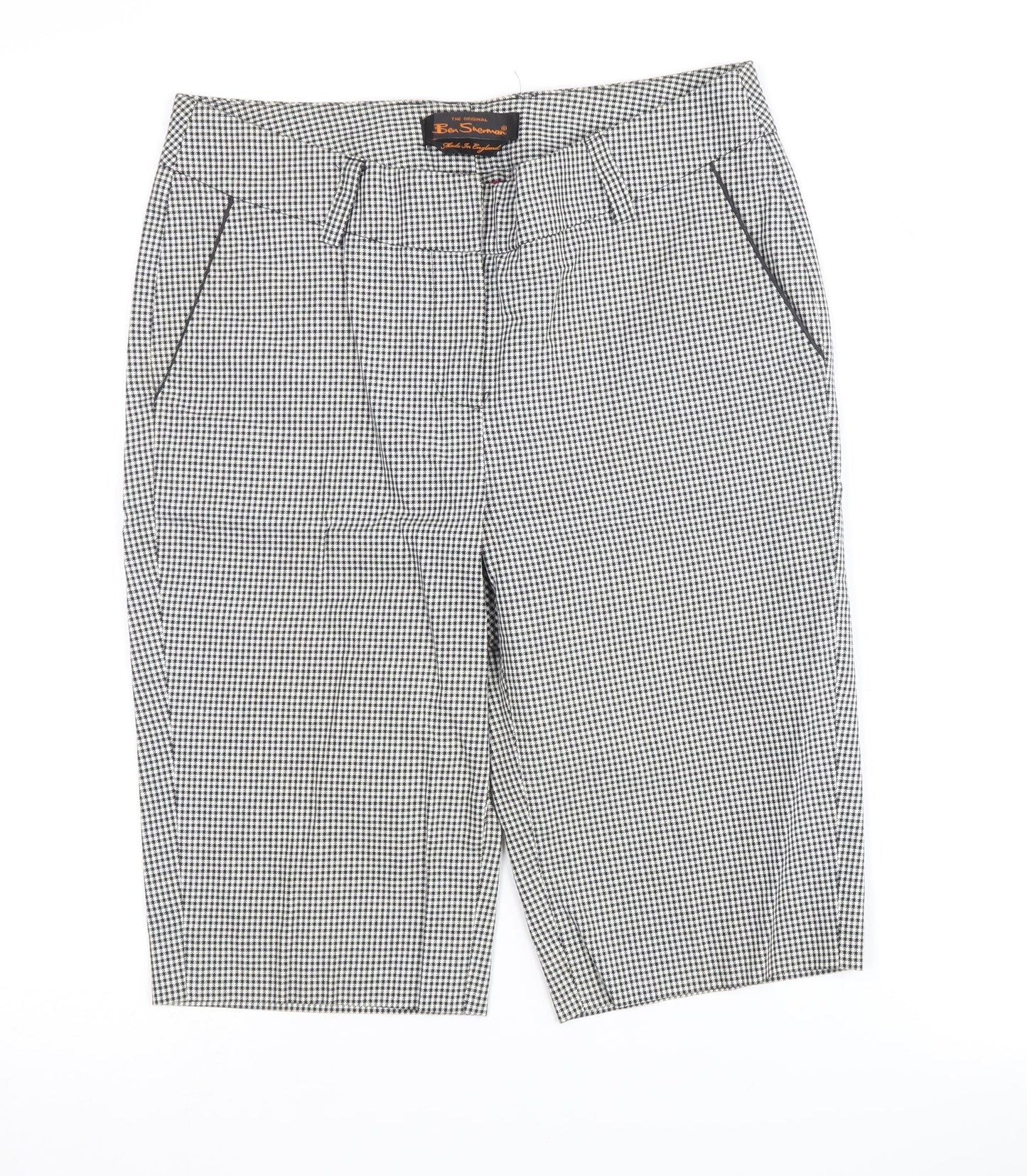 Ben Sherman Men's XS Black Check Shorts