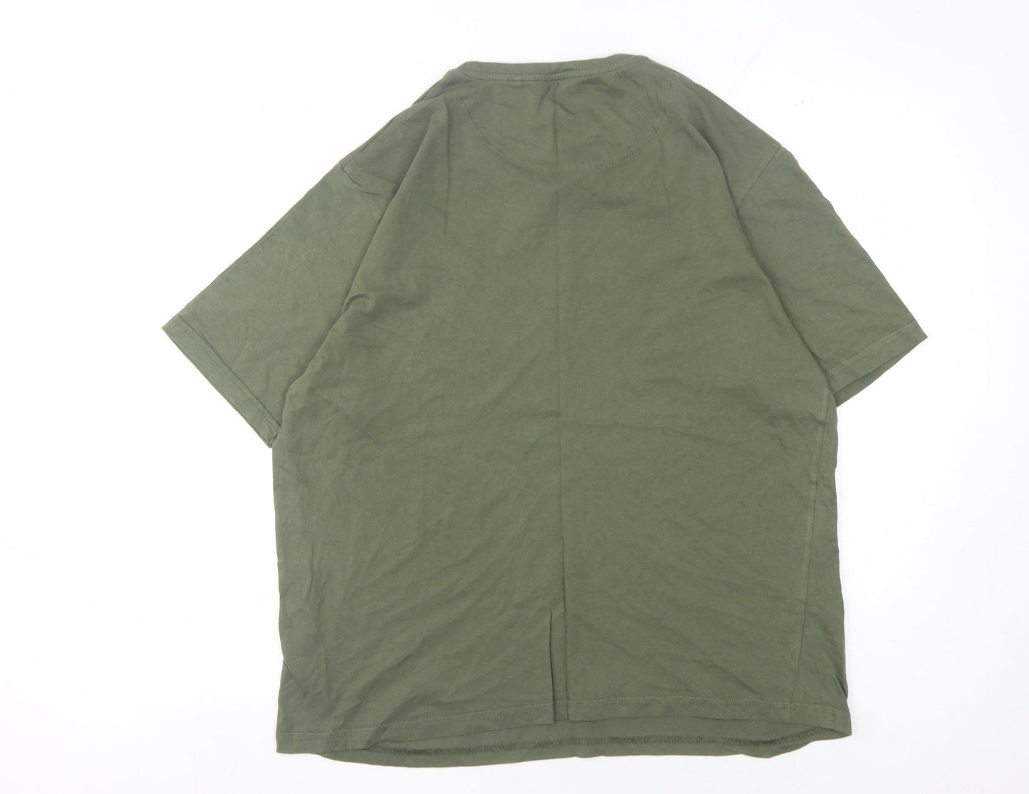 Mens UK Size 2XL Bench Green  T-Shirt