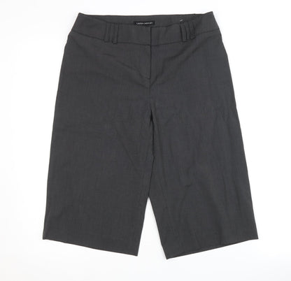 Laura Ashley Women's Black Bermuda Shorts Size 10
