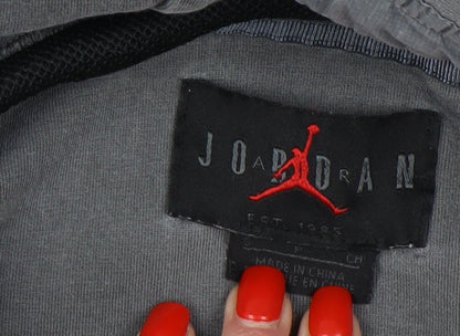 Mens UK Size S Nike Grey Pullover Hoodie