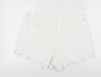 Marks and Spencer Women White Mom Shorts Size 20