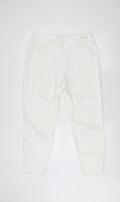 Abercrombie & Fitch Women's White Straight Jeans, Size M