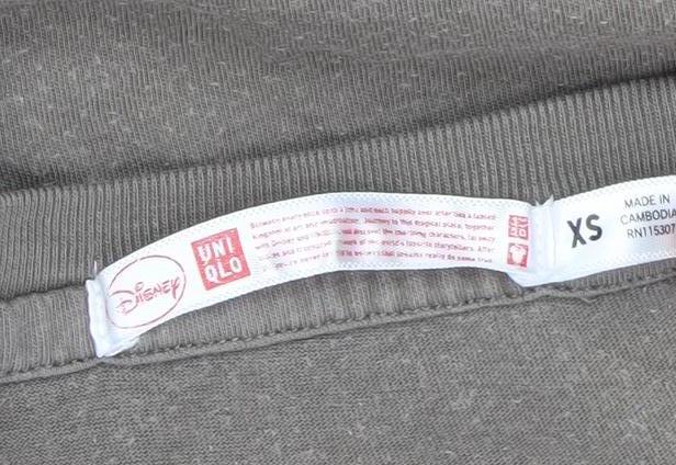 Uniqlo Disney Camouflage Mickey Mouse T-Shirt XS Brown