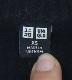 Uniqlo Men's Black XS Pullover Jumper, Mock Neck, Acrylic Blend