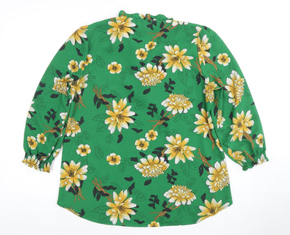 Carolina Belle Women's Green Floral Blouse M