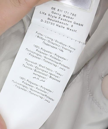 Gerry Weber Women Beige Quilted Jacket Size 18