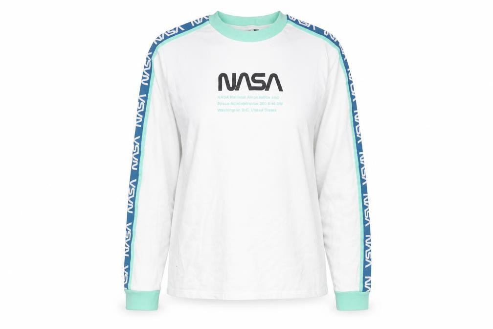 Front view of NASA unisex white pullover sweatshirt s