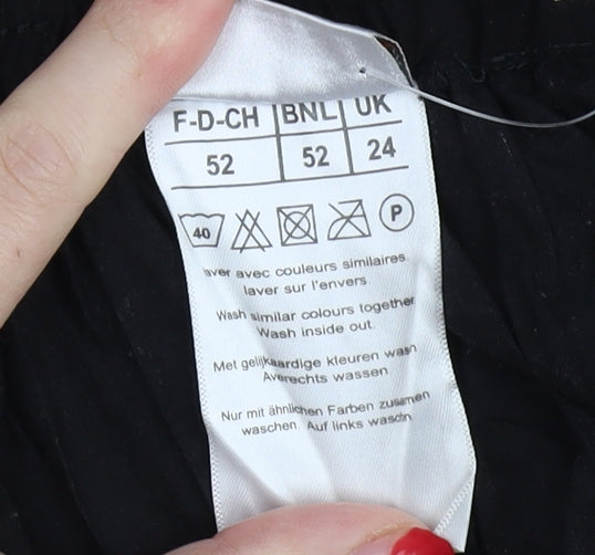 Damart Women's Black Peasant Skirt Size 24 Geometric Midi