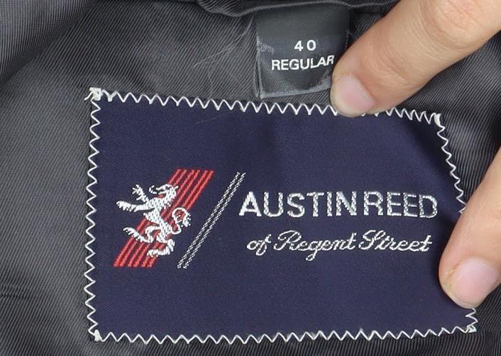 Austin Reed Men’s Grey Wool Checked Blazer 40R