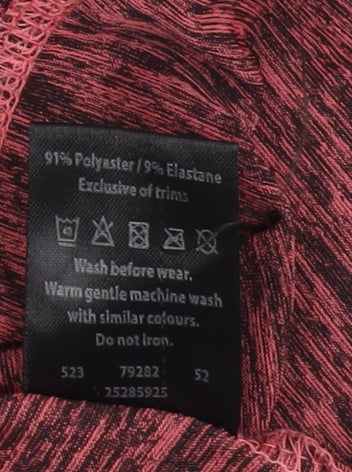 Crane Women's Red Activewear T-Shirt Size S